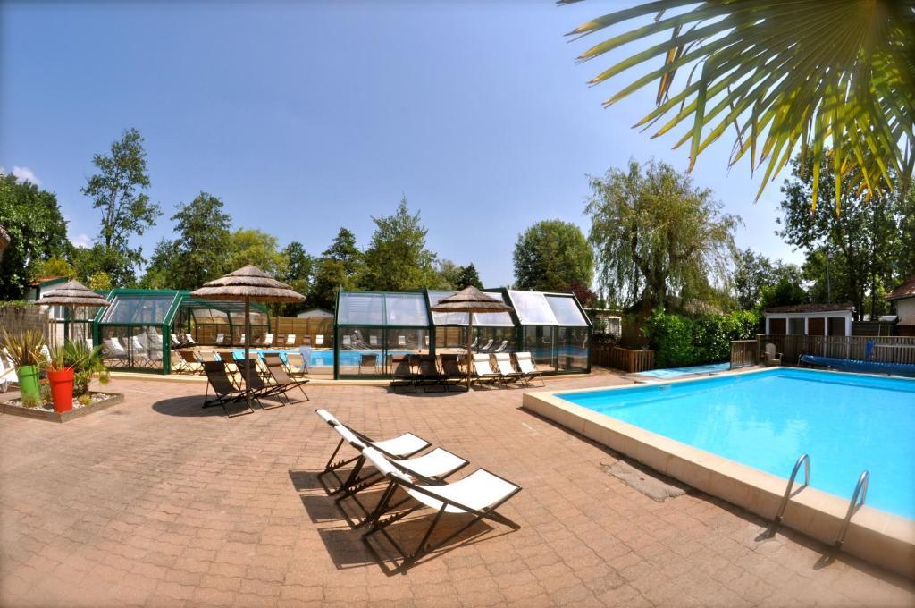 Caravaning Les Tourterelles 4* Rang-du-Fliers